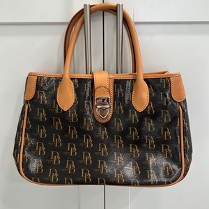 Dooney & Bourke Vintage Signature Buckle Hand Tote Bag